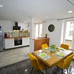 Casa Bella Ou Divina - Baby-foot, Extérieur, Jeux Arcade Appartement Thiers
