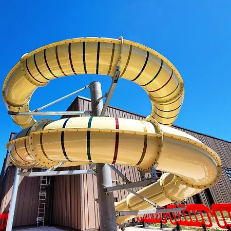 Casa Bella - Borne Arcade, Baby-foot, Exterieur