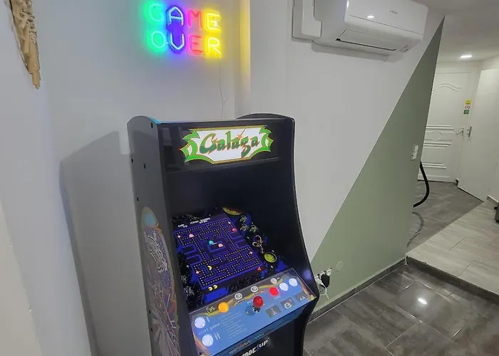 Casa Bella - Borne Arcade, Baby-foot, Exterieur